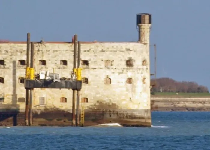 Charmante Maison A 500M De La Plage Remigeasse